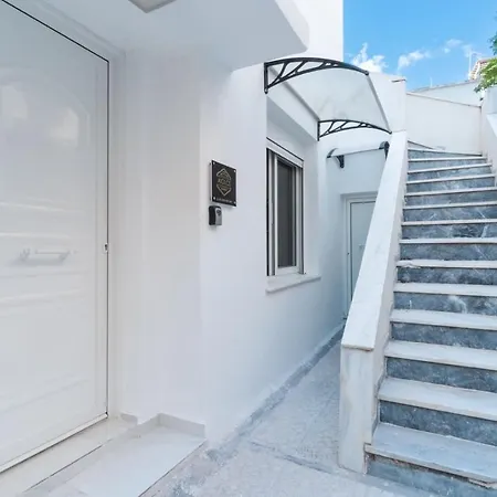 Aiolos Luxury 3 Agios Dimitrios Near Metro Apartment *