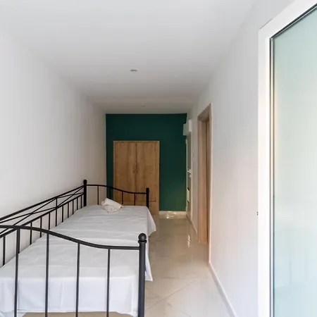 Aiolos Luxury 3 Agios Dimitrios Near Metro