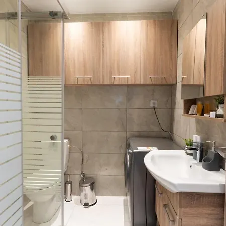 Aiolos Luxury 3 Agios Dimitrios Near Metro Athens